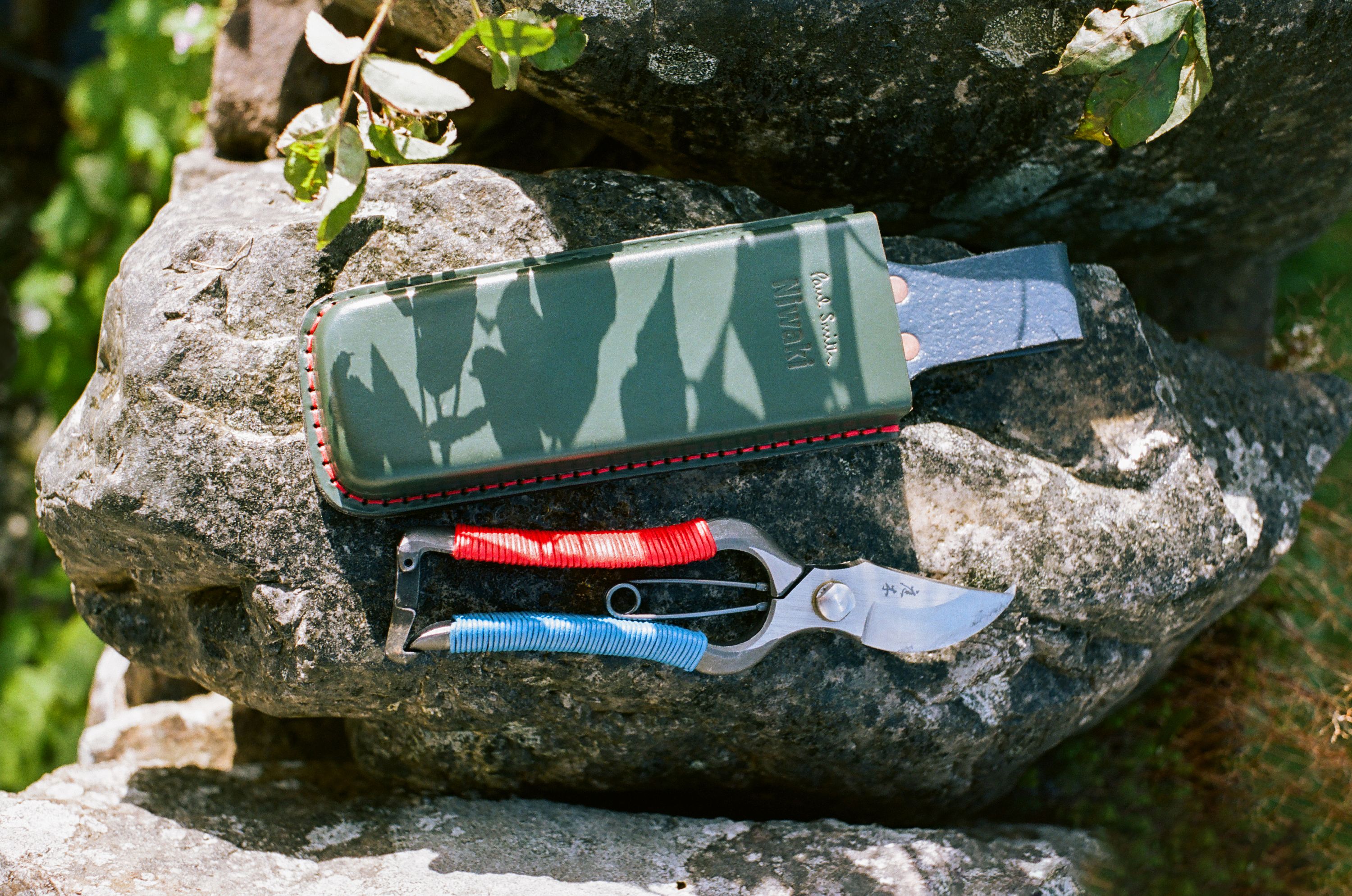 Paul Smith x Niwaki Secateurs with Holster